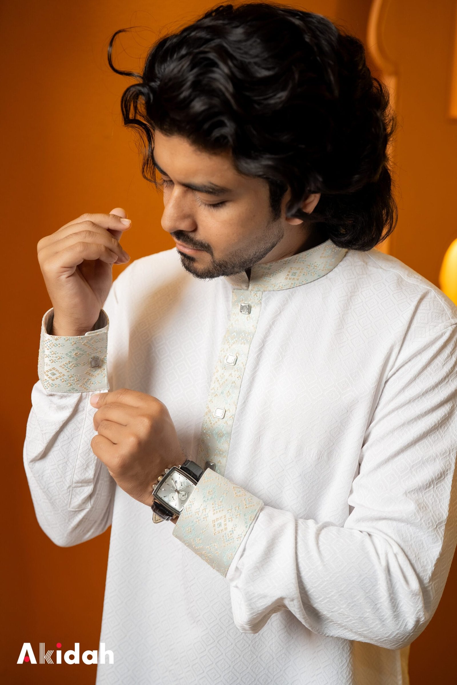 Akidah Platinum: Arctic White - Image 3