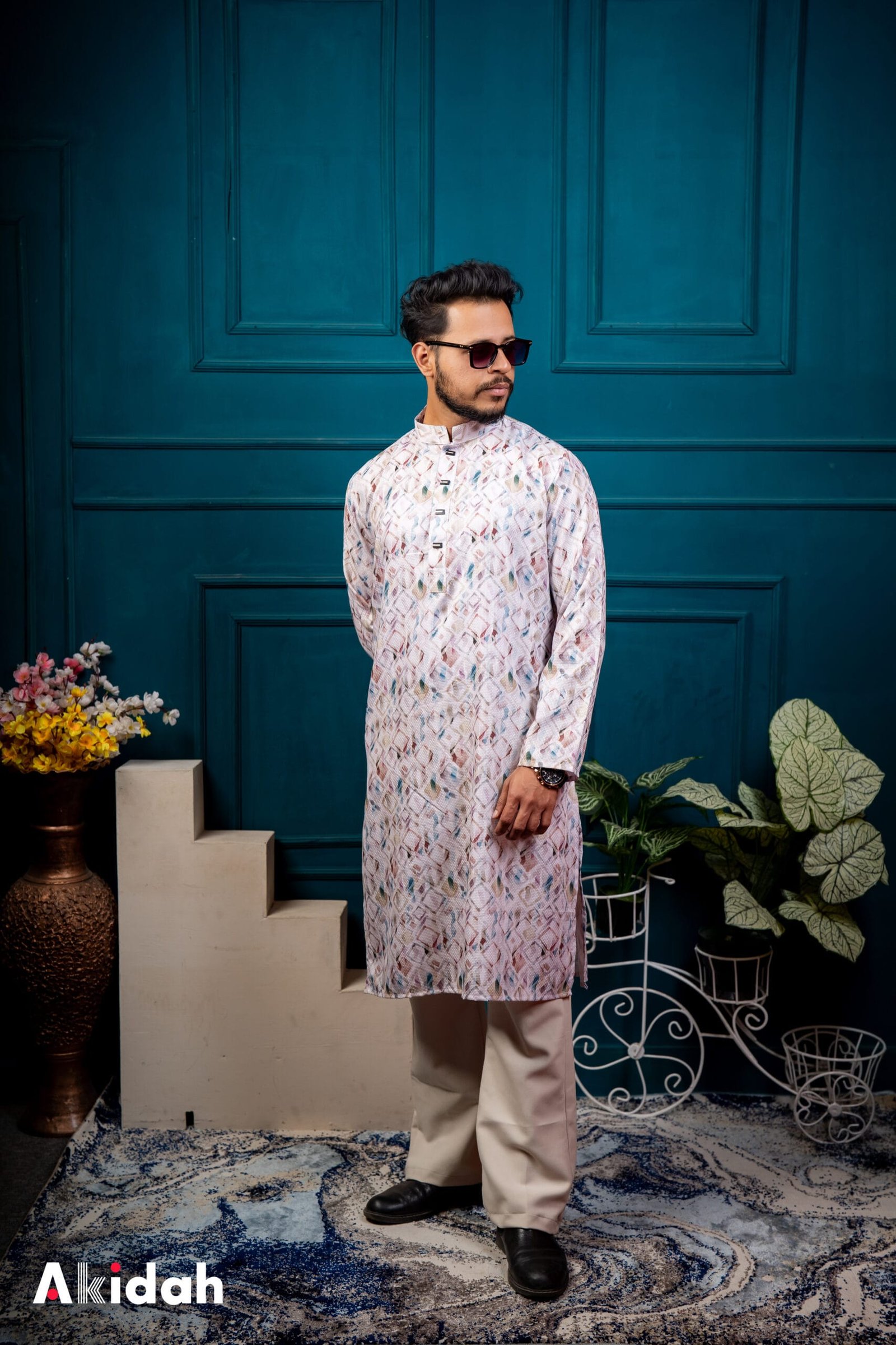 Diamond Loom: Obsidian Shadow