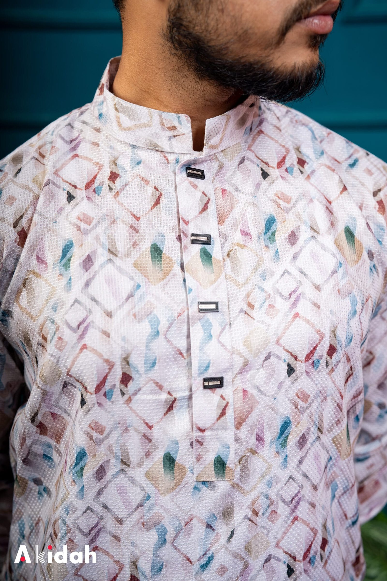 Diamond Loom: Obsidian Shadow - Image 3