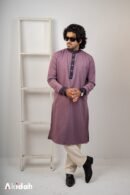 Akidah Platinum: Regal Maroon