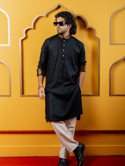 Artisan Scroll: Midnight Onyx